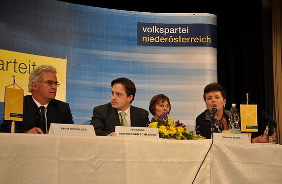 Bezirksparteitag 2012 der ÖVP Wien-Umgebung
